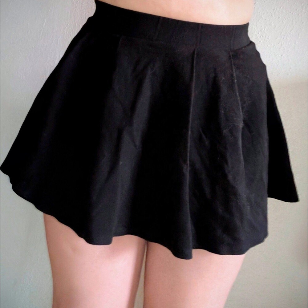 Forever 21 Black Cotton Mini Skirt